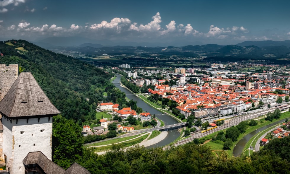 Vaš partner za nepremičnine v Celju